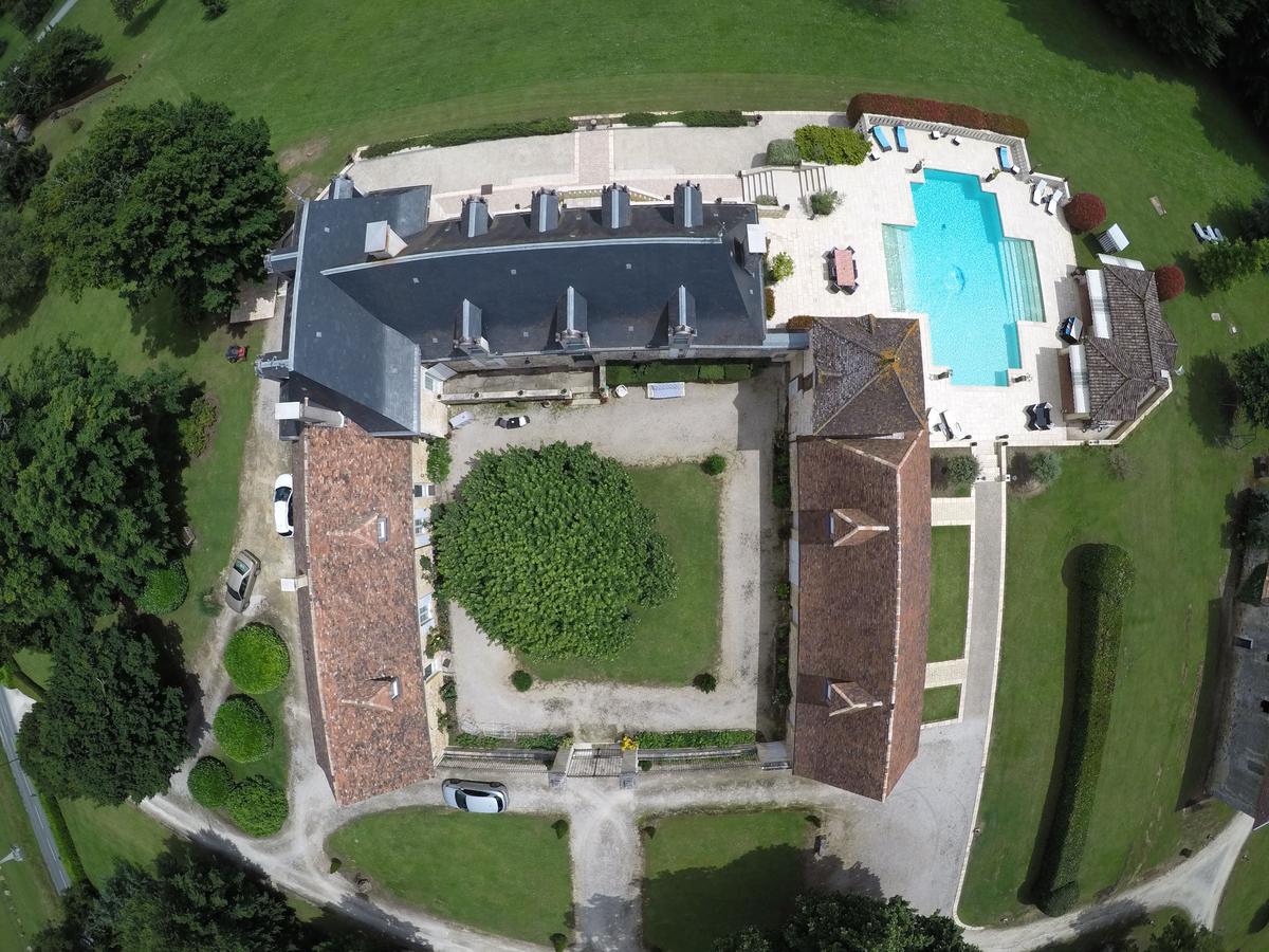 Domaine De La Rocque Acomodação com café da manhã Liorac-sur-Louyre Exterior foto