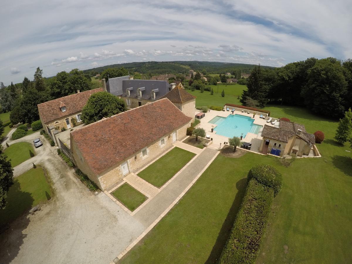 Domaine De La Rocque Acomodação com café da manhã Liorac-sur-Louyre Exterior foto